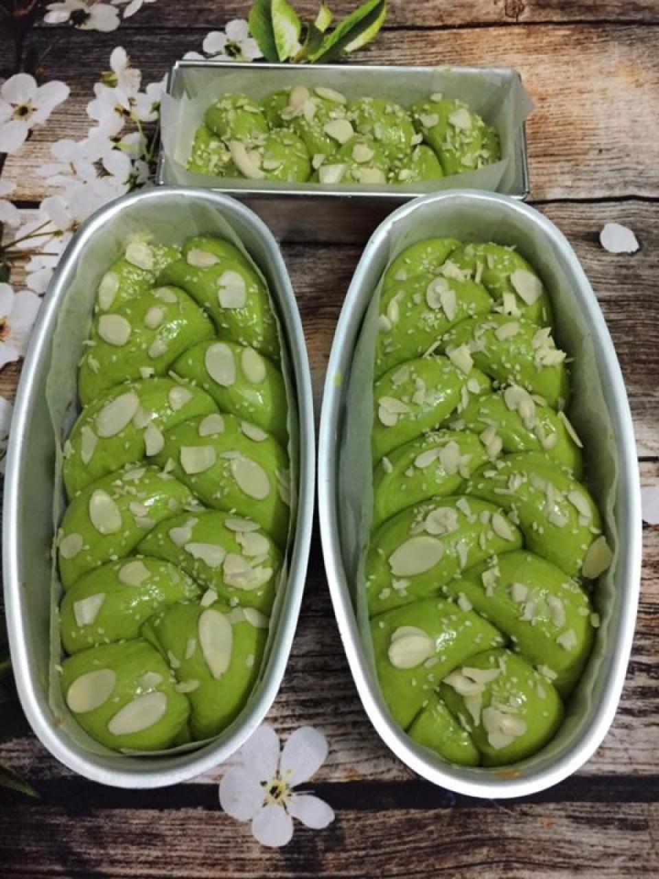 kinh nghiệm làm bánh mì hoa cúc trà xanh 6