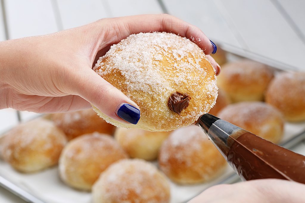 cách làm bánh donuts 7